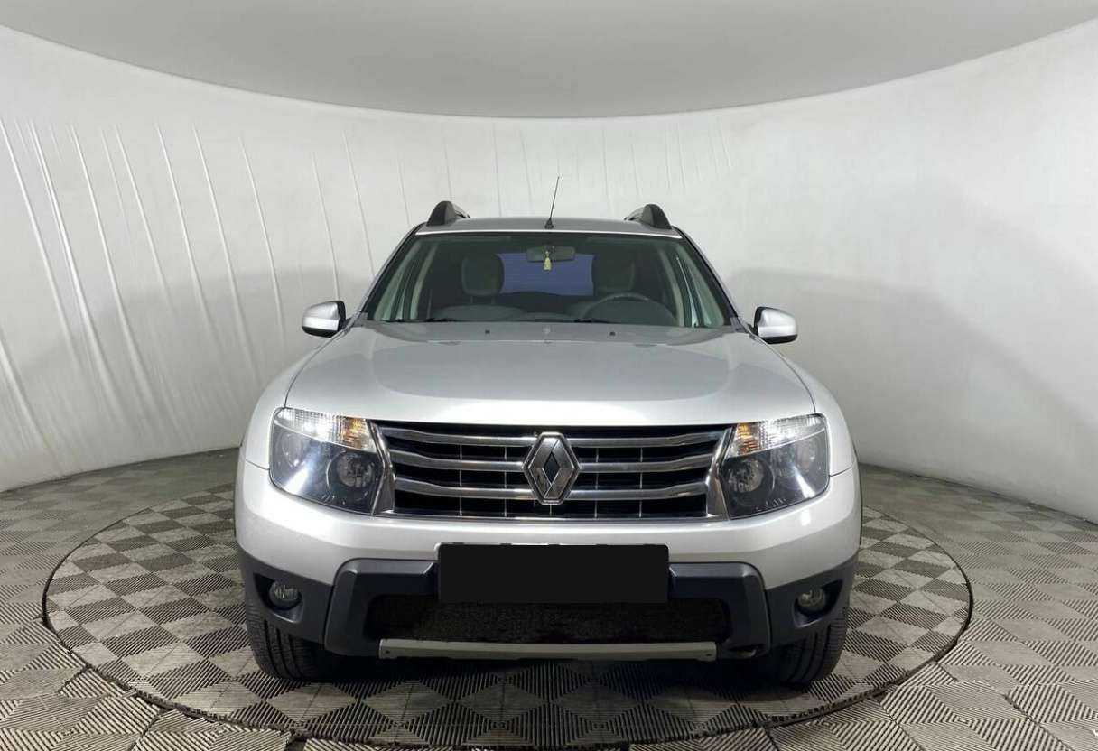 Renault Duster с пробегом — 2014 год. Фото: #1