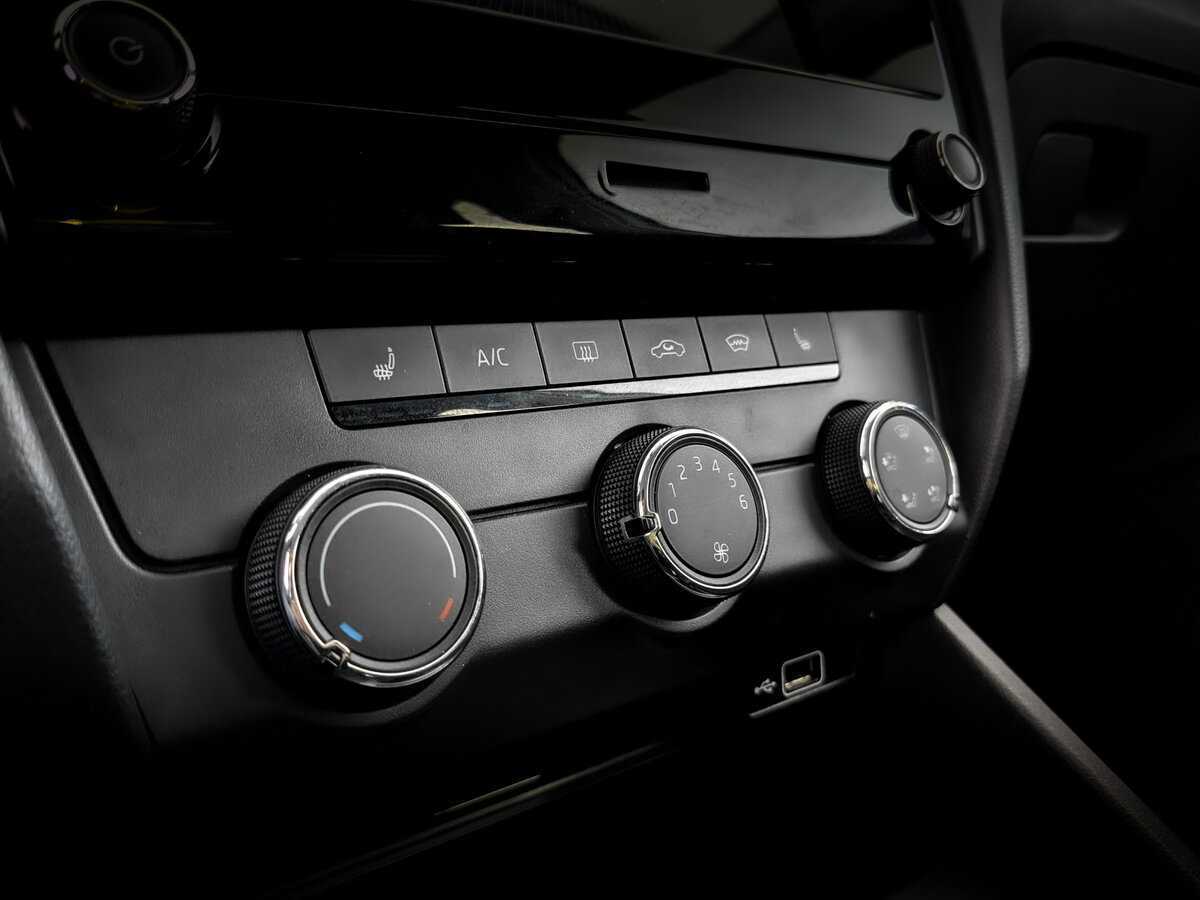 Skoda Octavia с пробегом — 2019 год. Фото: #20