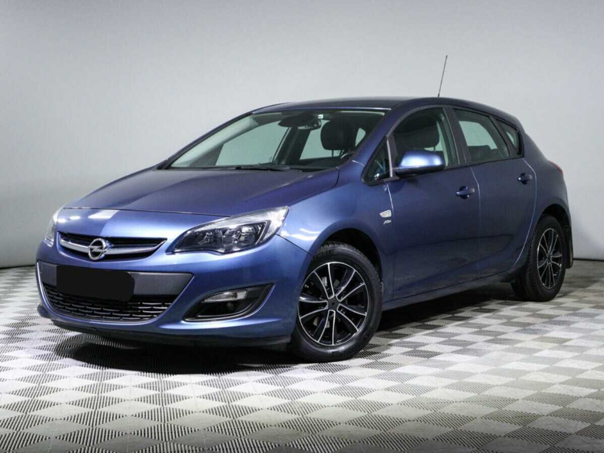 Opel Astra с пробегом — 2014 год. Фото: #0