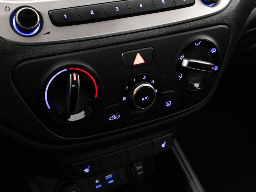 Hyundai Solaris с пробегом — 2019 год. Фото: #13