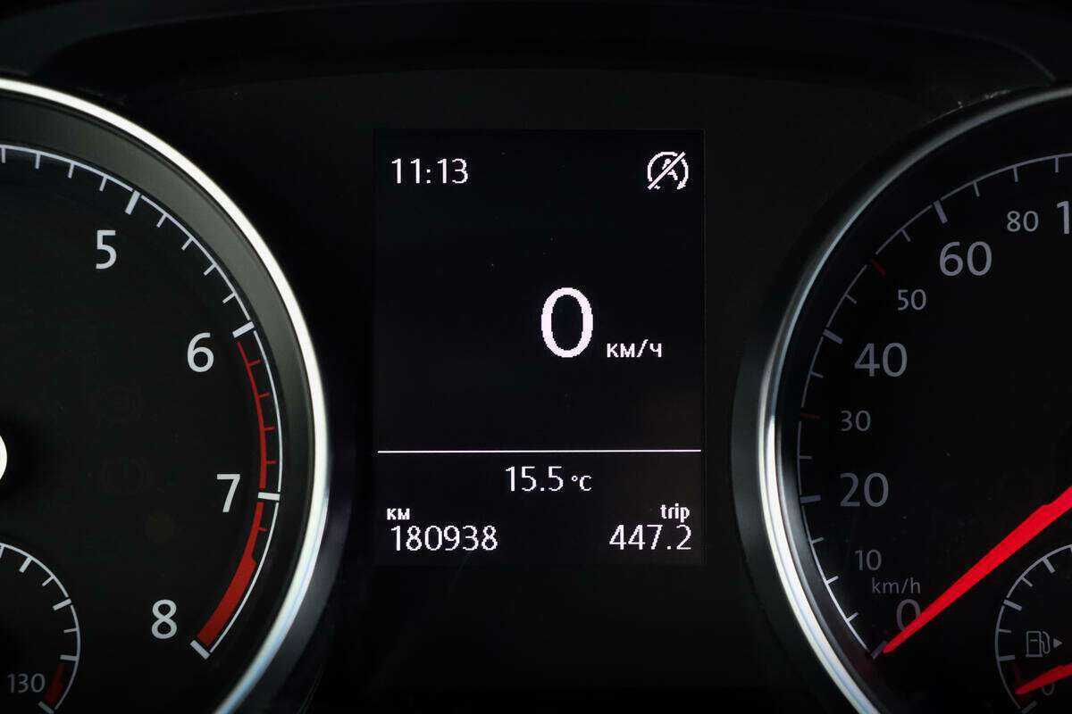 Volkswagen Golf с пробегом — 2013 год. Фото: #11