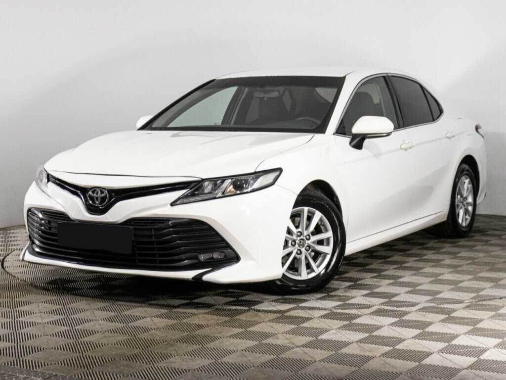 Toyota Camry с пробегом — 2018 год. Фото: #0