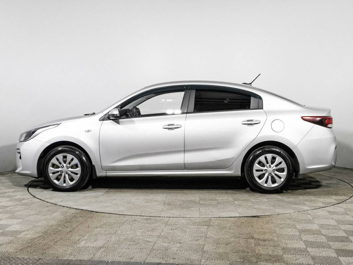 Kia Rio с пробегом — 2020 год. Фото: #7
