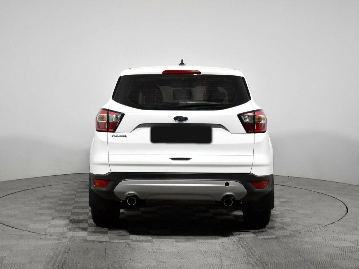 Ford Kuga с пробегом — 2017 год. Фото: #3