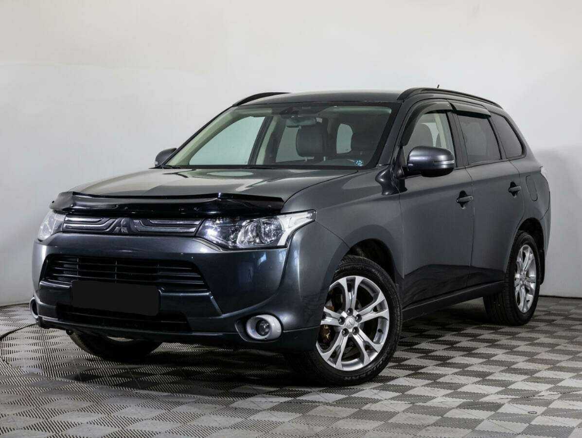 Mitsubishi Outlander с пробегом — 2013 год. Посмотреть фото