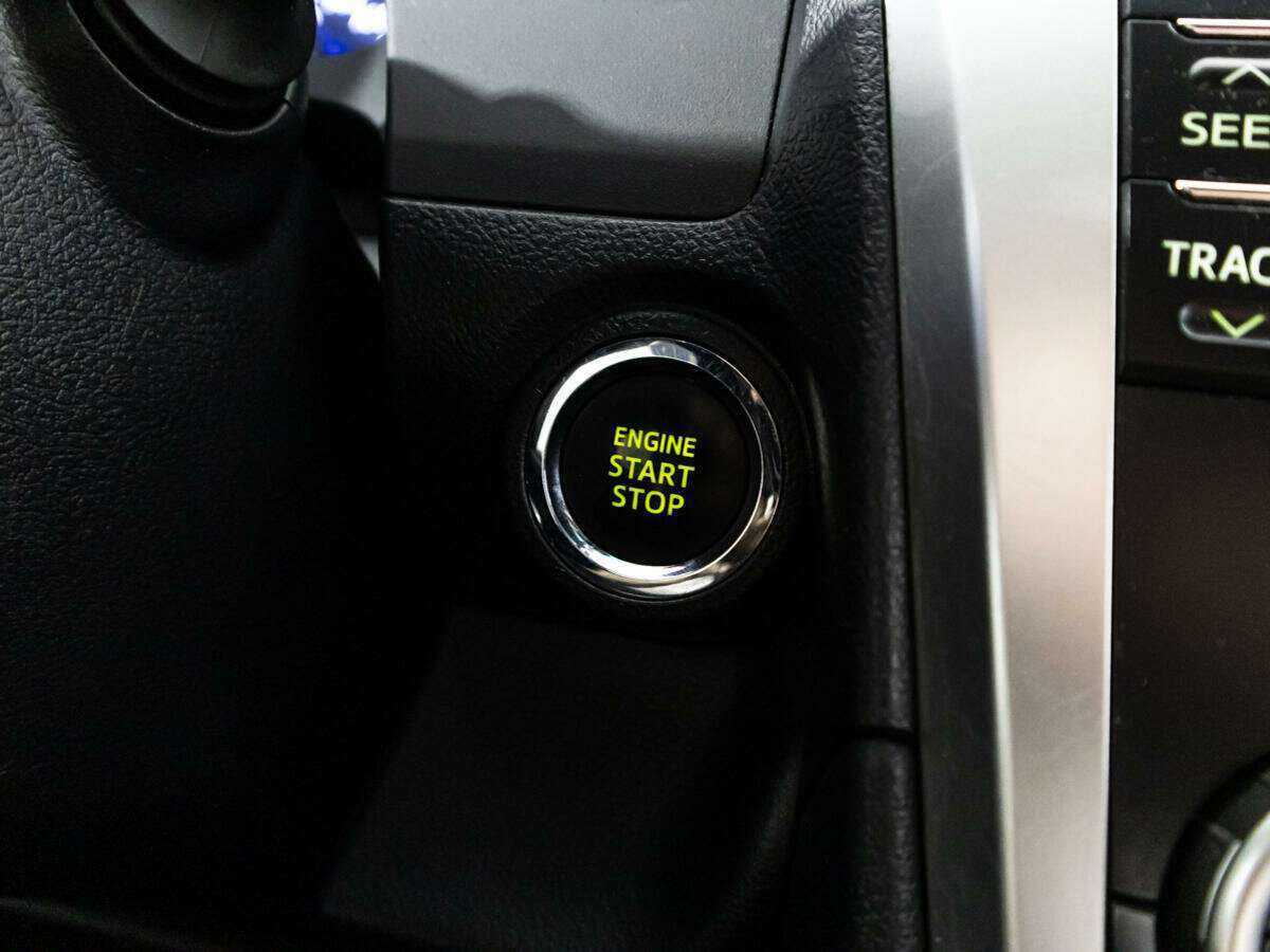 Toyota Camry с пробегом — 2013 год. Фото: #17