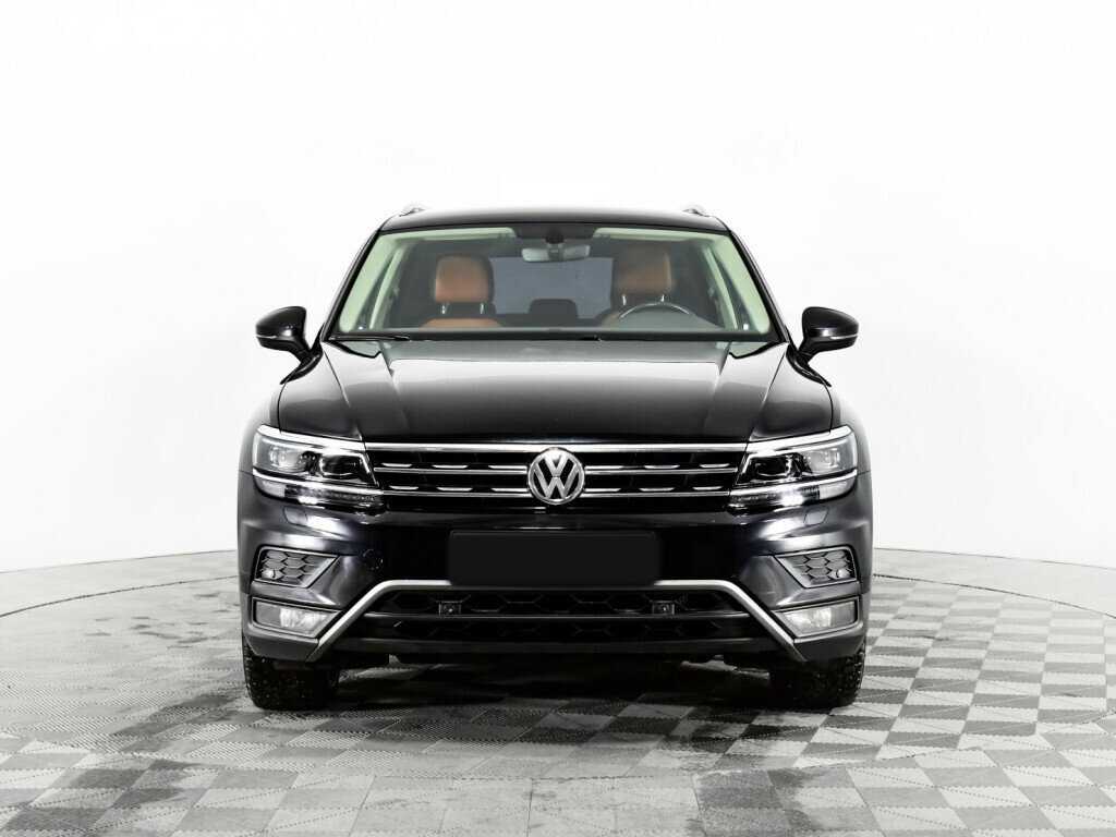 Volkswagen Tiguan с пробегом — 2018 год. Фото: #1