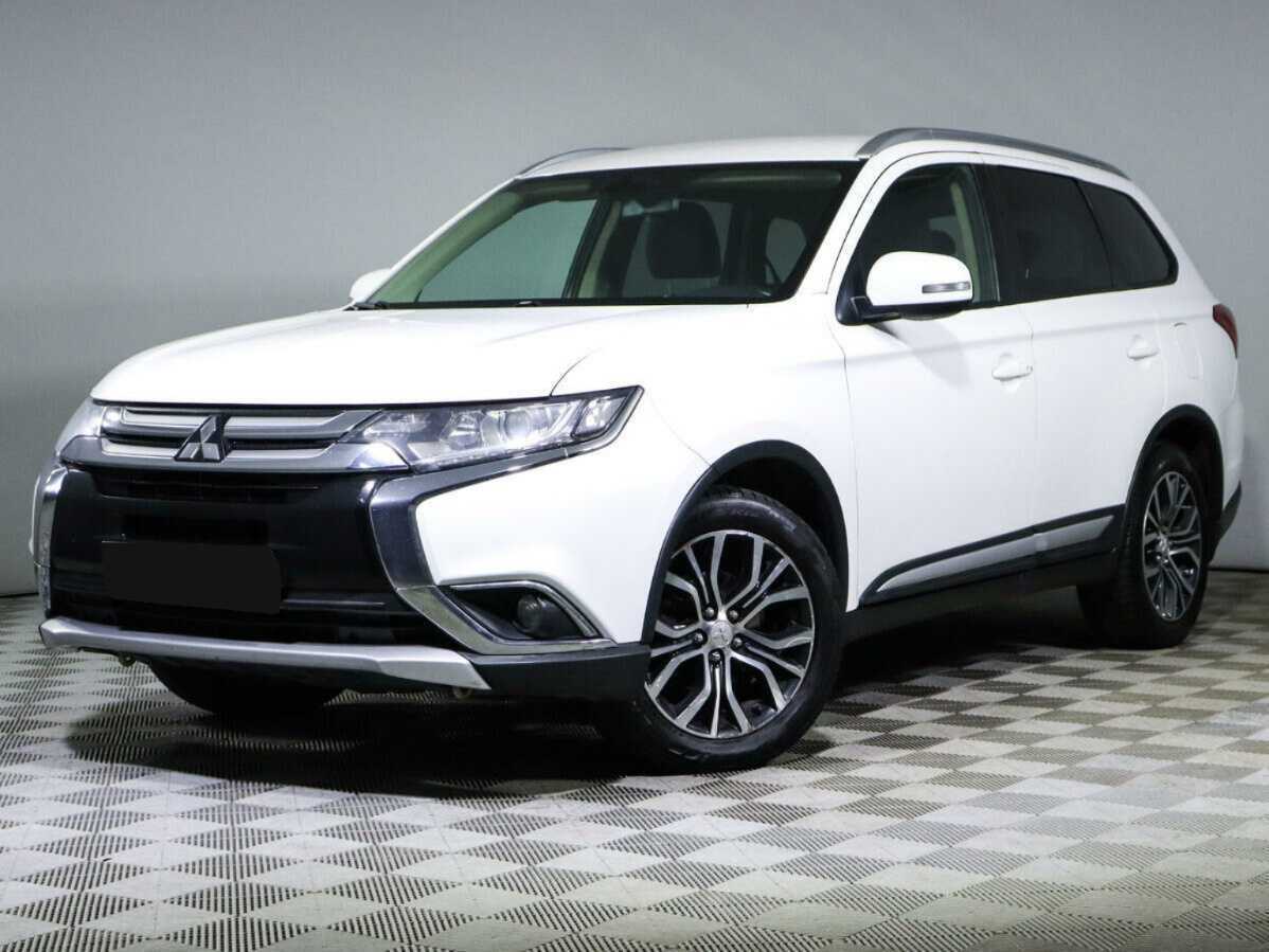 Mitsubishi Outlander с пробегом — 2018 год. Посмотреть фото