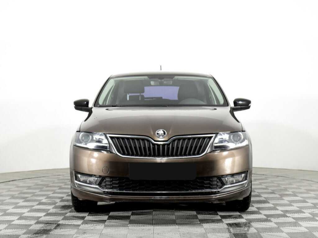 Skoda Rapid с пробегом — 2017 год. Фото: #1