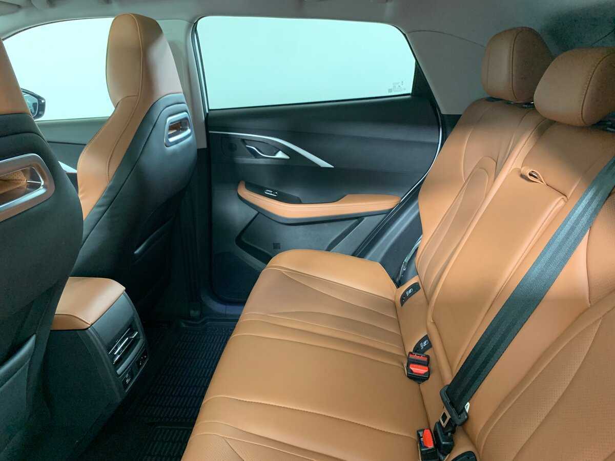 OMODA C5 с пробегом — 2023 год. Фото: #19