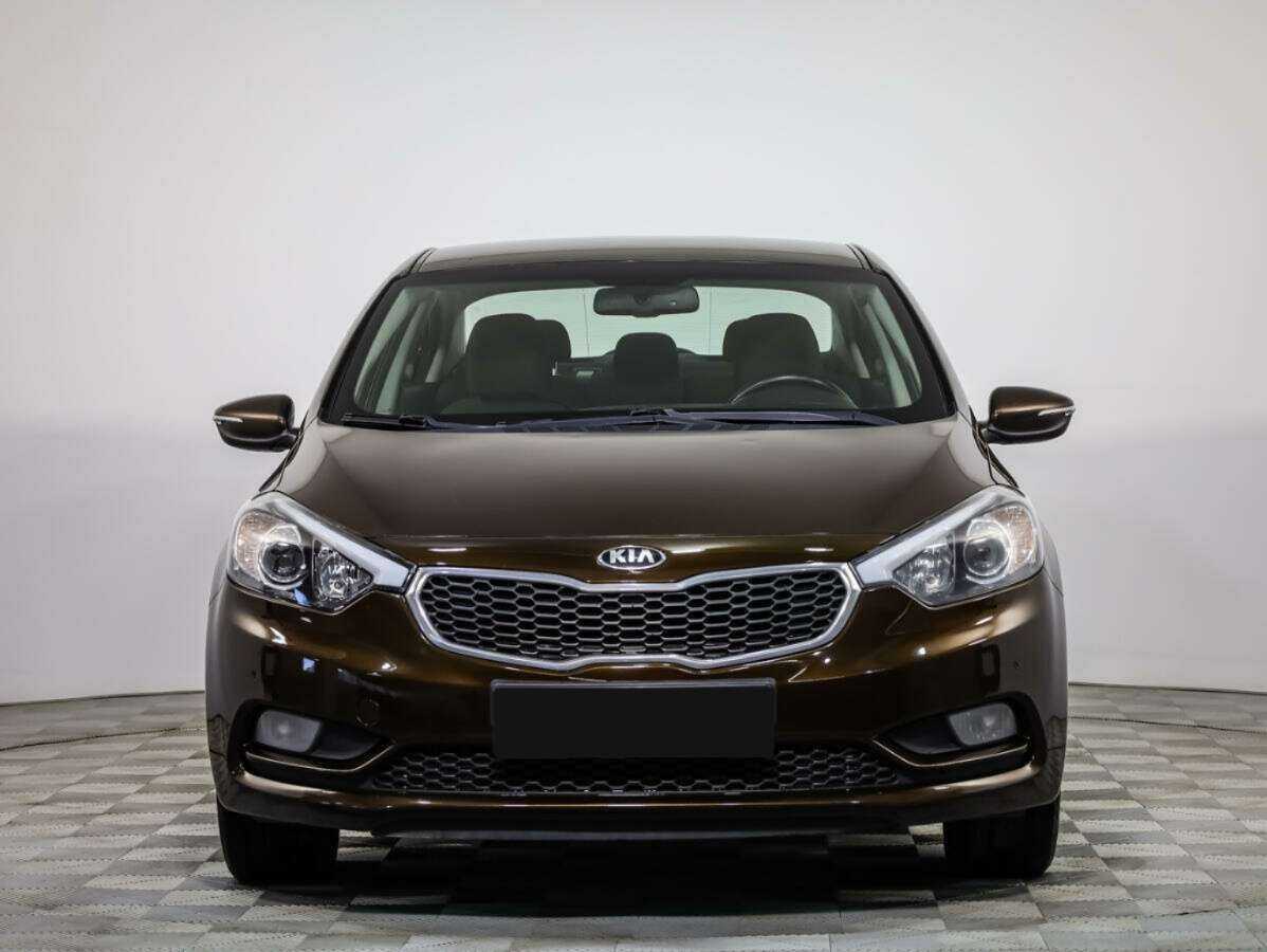 Kia Cerato с пробегом — 2015 год. Посмотреть фото