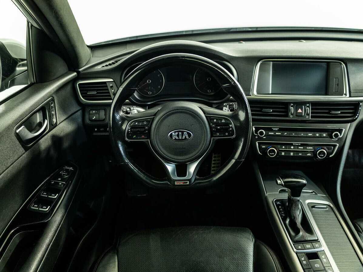 Kia Optima с пробегом — 2016 год. Фото: #12