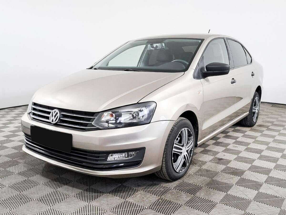 Volkswagen Polo с пробегом — 2018 год. Посмотреть фото
