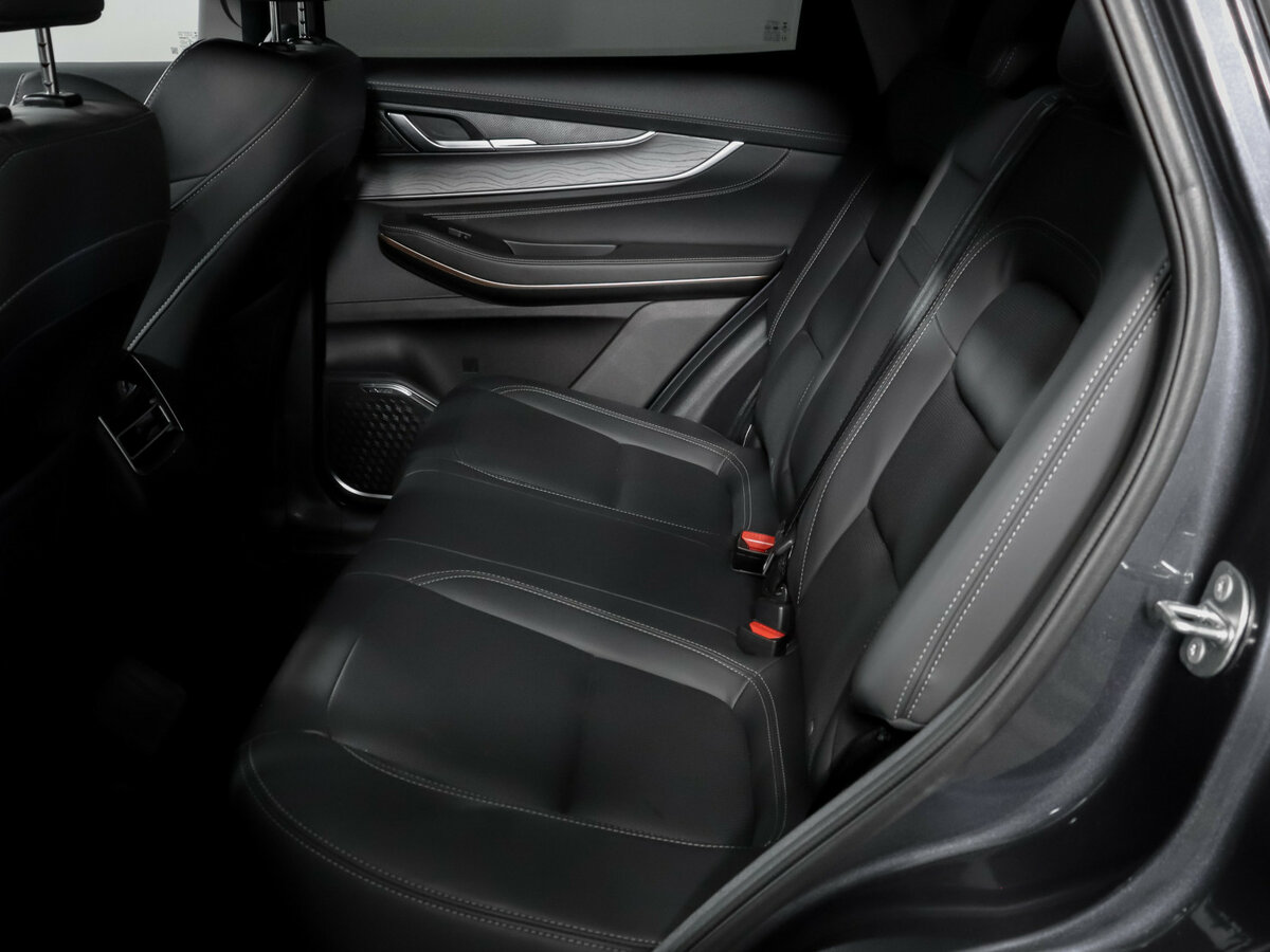 EXEED LX с пробегом — 2022 год. Фото: #9