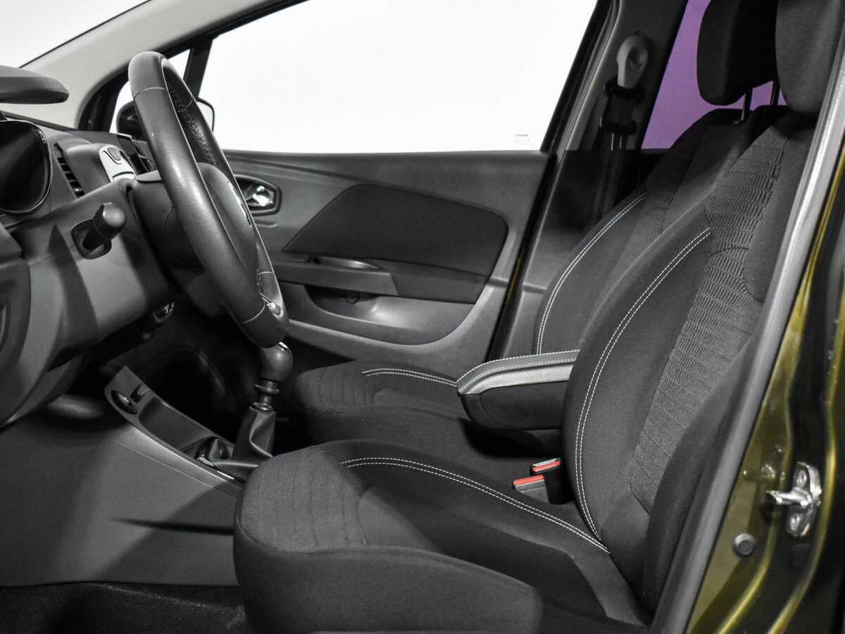 Renault Kaptur с пробегом — 2016 год. Фото: #9