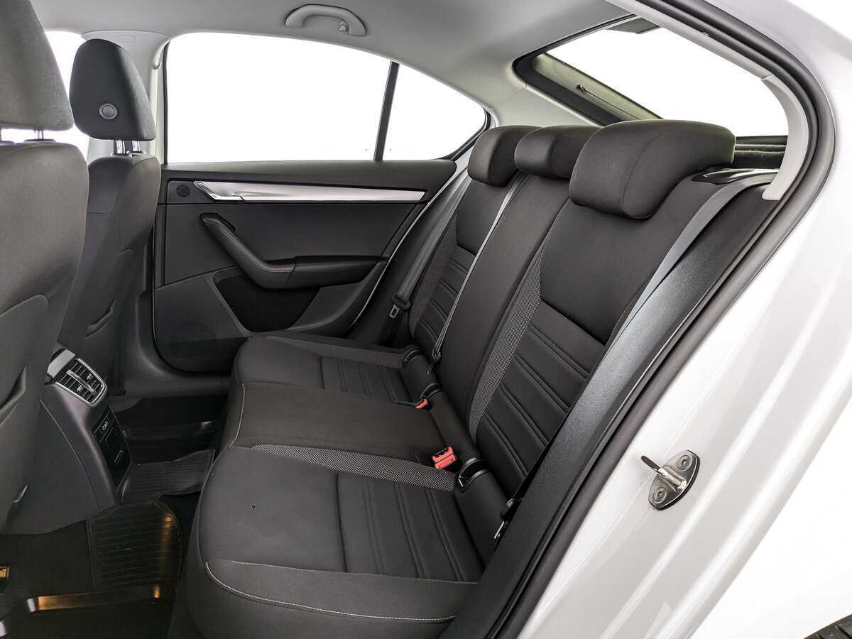 Skoda Octavia с пробегом — 2019 год. Фото: #9