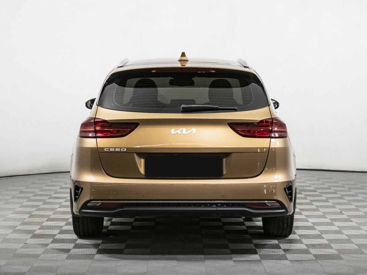 Kia Ceed с пробегом — 2022 год. Фото: #4