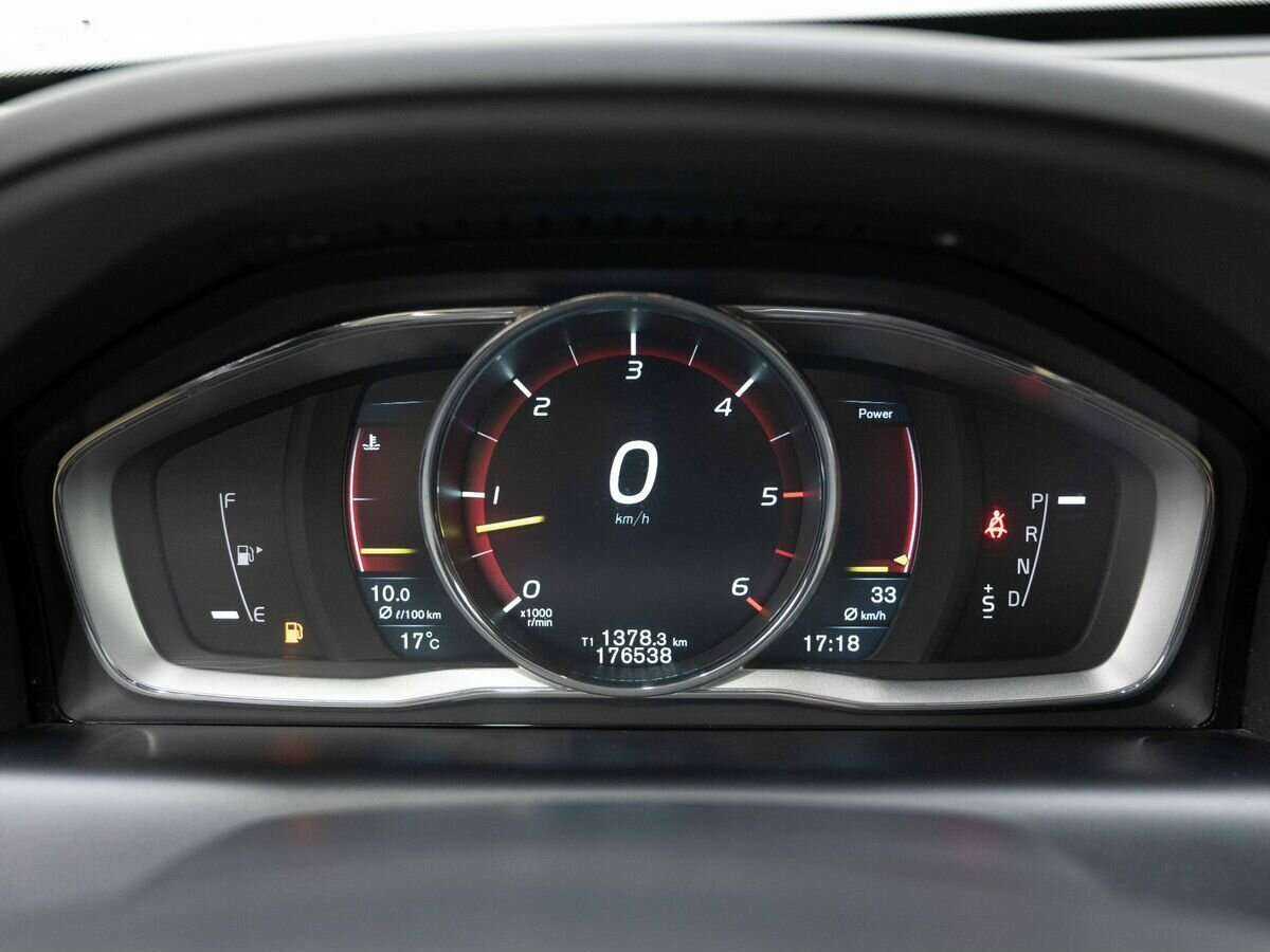 Volvo XC60 с пробегом — 2014 год. Фото: #16