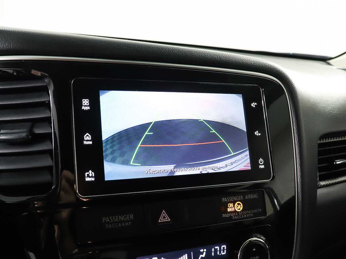 Mitsubishi Outlander с пробегом — 2018 год. Фото: #18