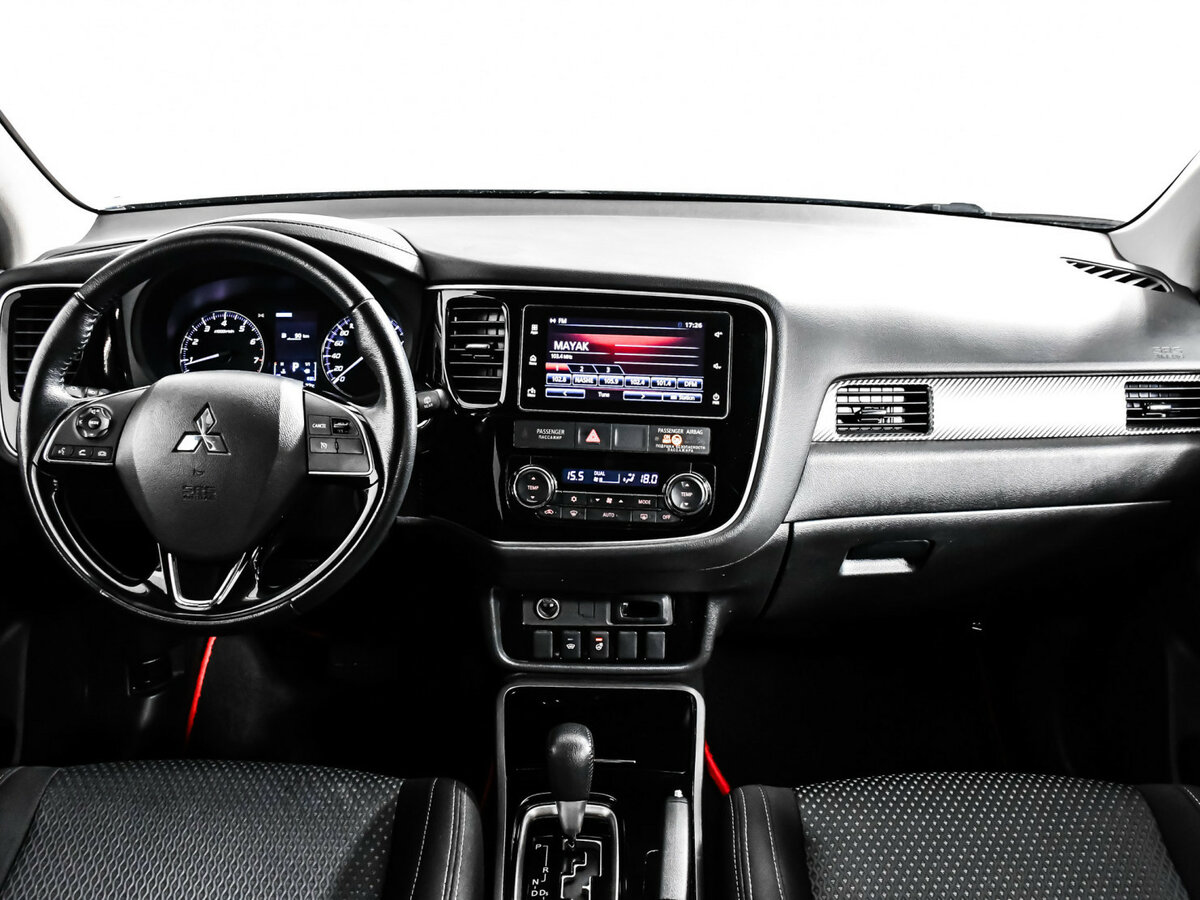 Mitsubishi Outlander с пробегом — 2018 год. Фото: #8