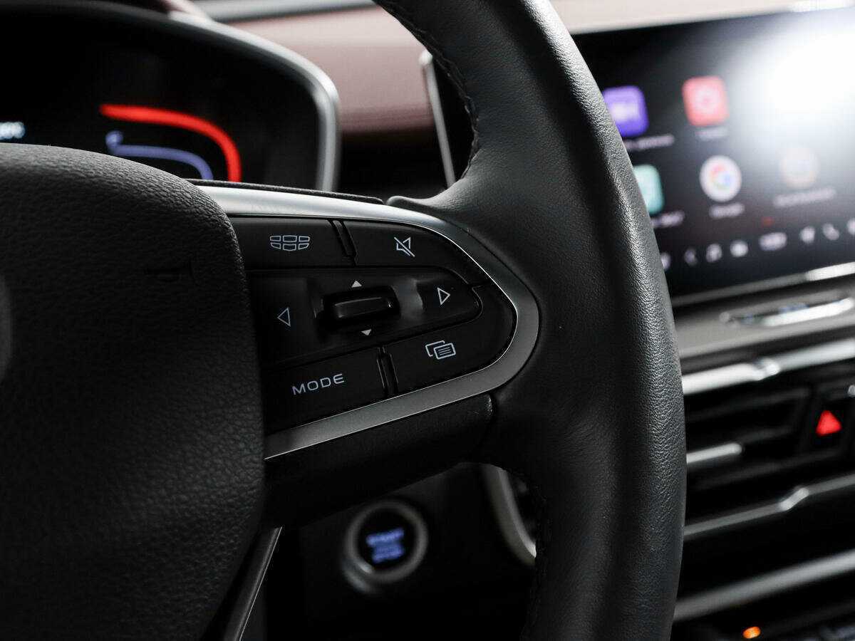 Geely Coolray с пробегом — 2022 год. Фото: #17