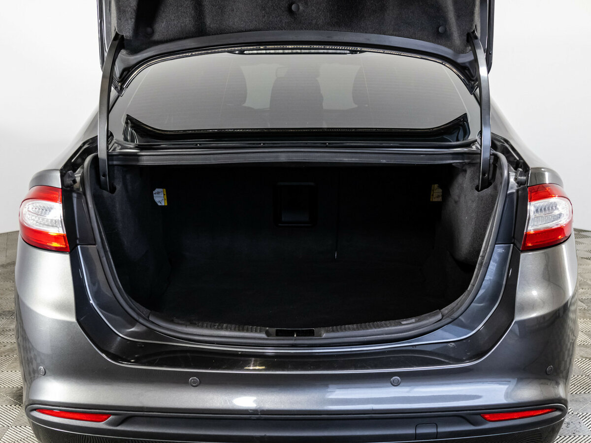 Ford Mondeo с пробегом — 2016 год. Фото: #18