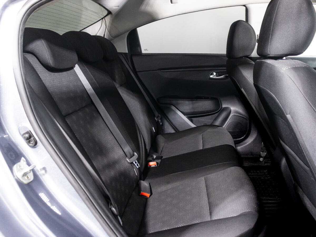 Kia Rio с пробегом — 2019 год. Фото: #24