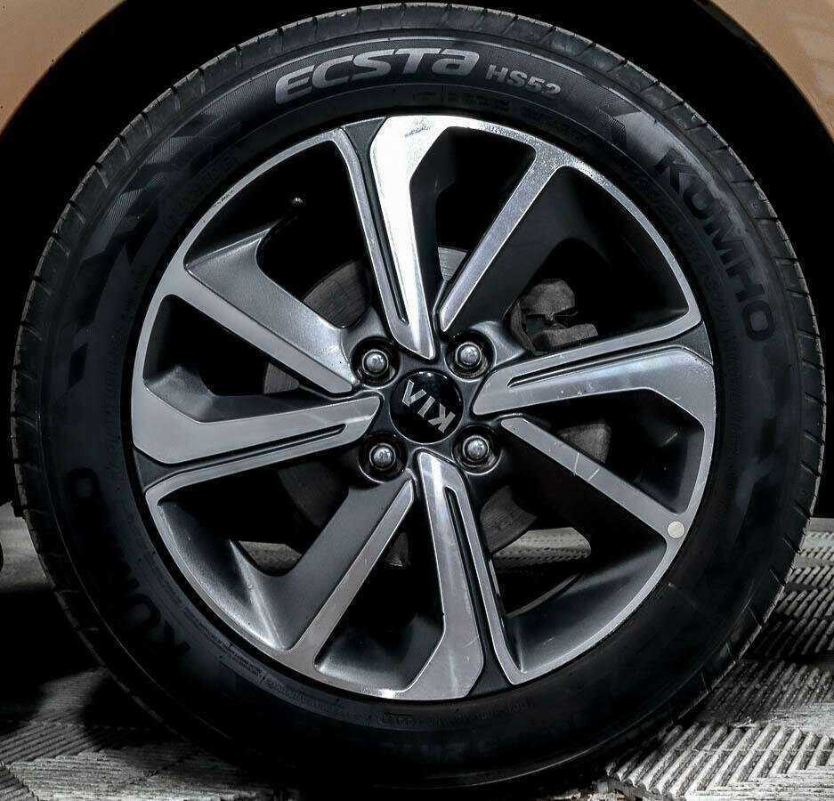 Kia Rio с пробегом — 2019 год. Фото: #16