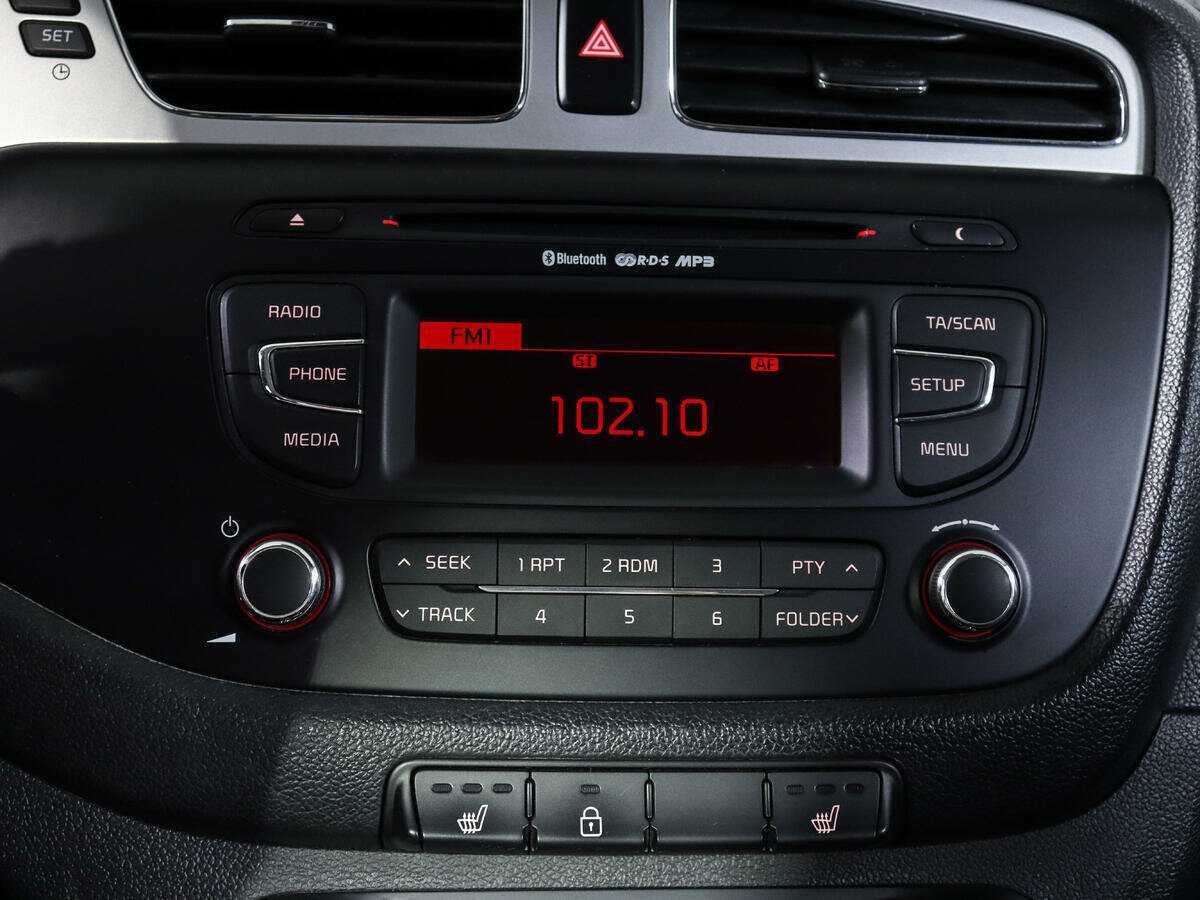 Kia Ceed с пробегом — 2013 год. Фото: #20