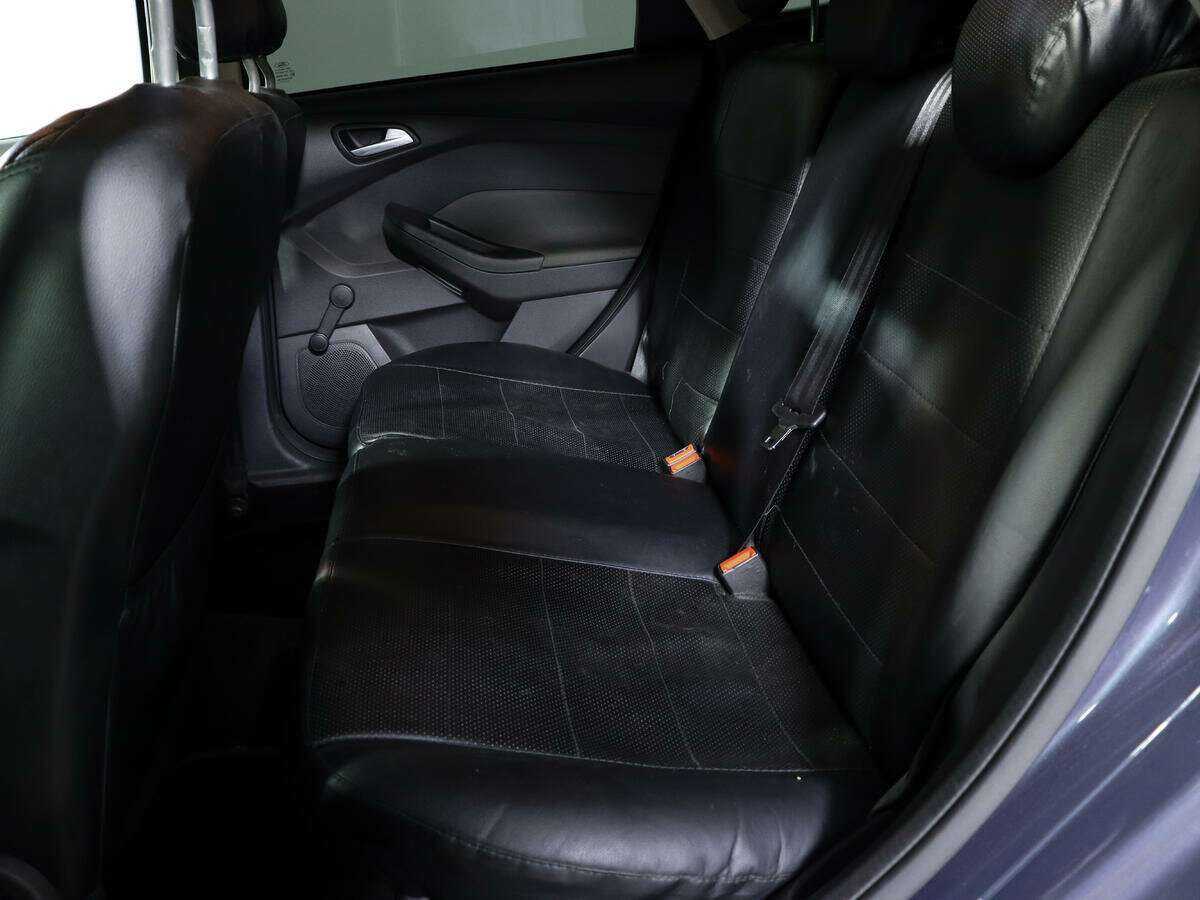 Ford Focus с пробегом — 2012 год. Фото: #8