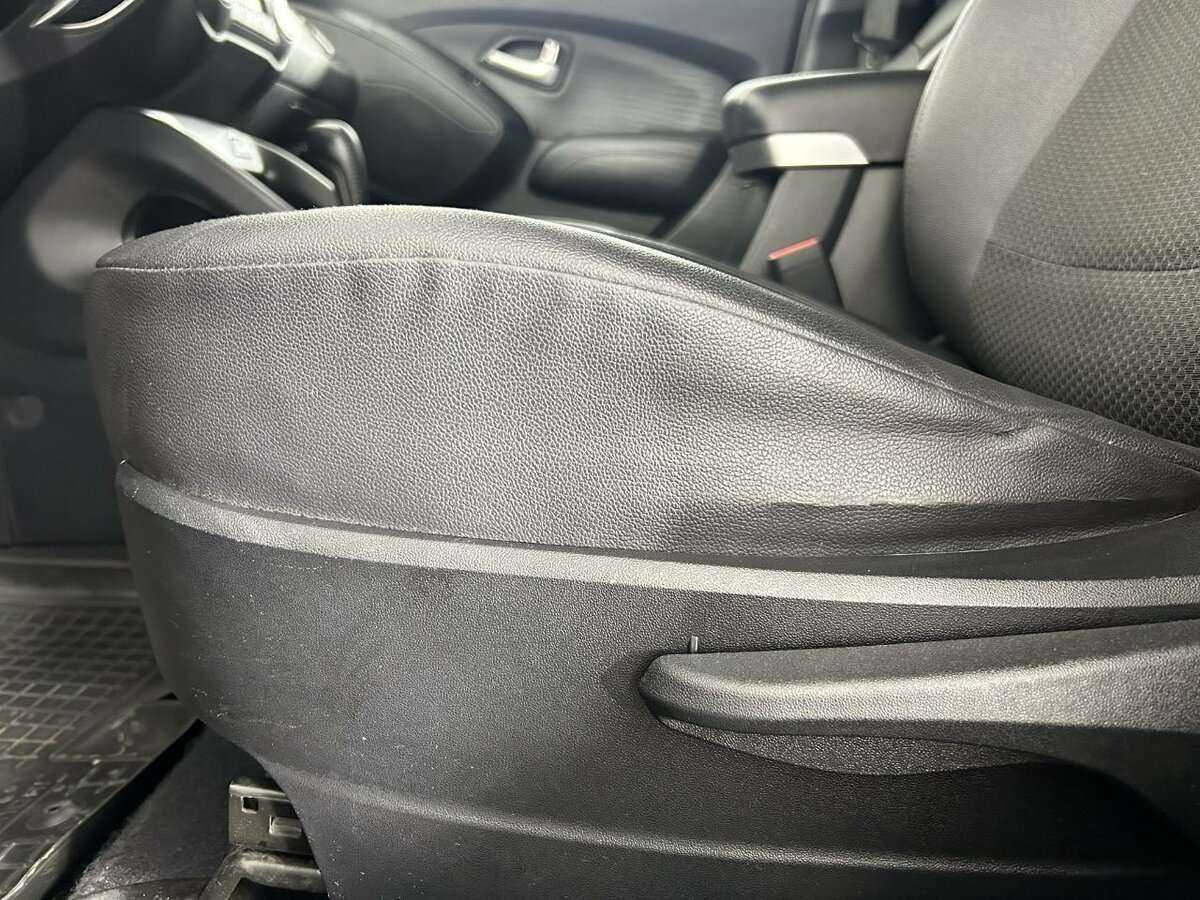 Hyundai ix35 с пробегом — 2013 год. Фото: #9