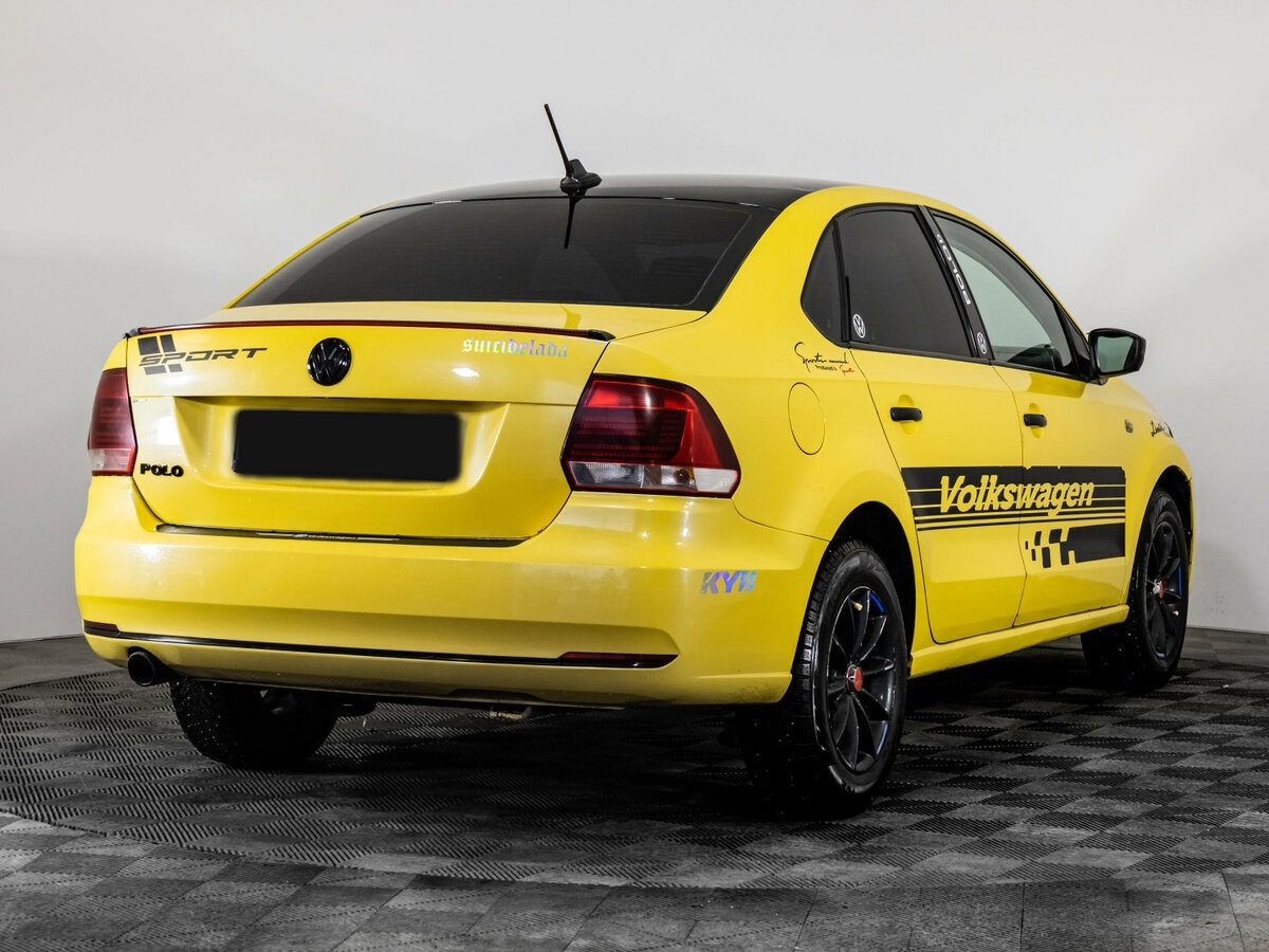 Volkswagen Polo с пробегом — 2018 год. Фото: #3