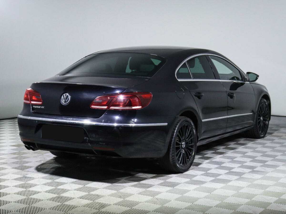 Volkswagen Passat CC с пробегом — 2013 год. Фото: #3