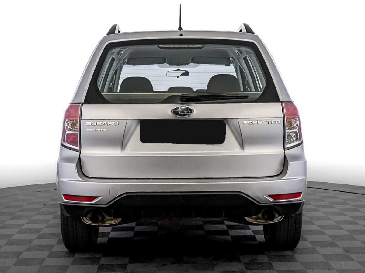 Subaru Forester с пробегом — 2012 год. Фото: #5