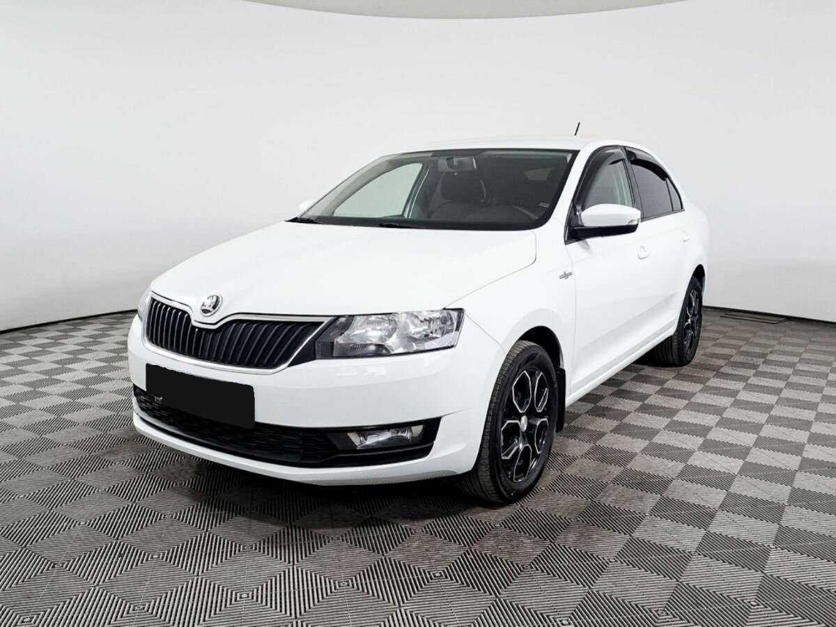 Skoda Rapid с пробегом — 2019 год. Фото: #0