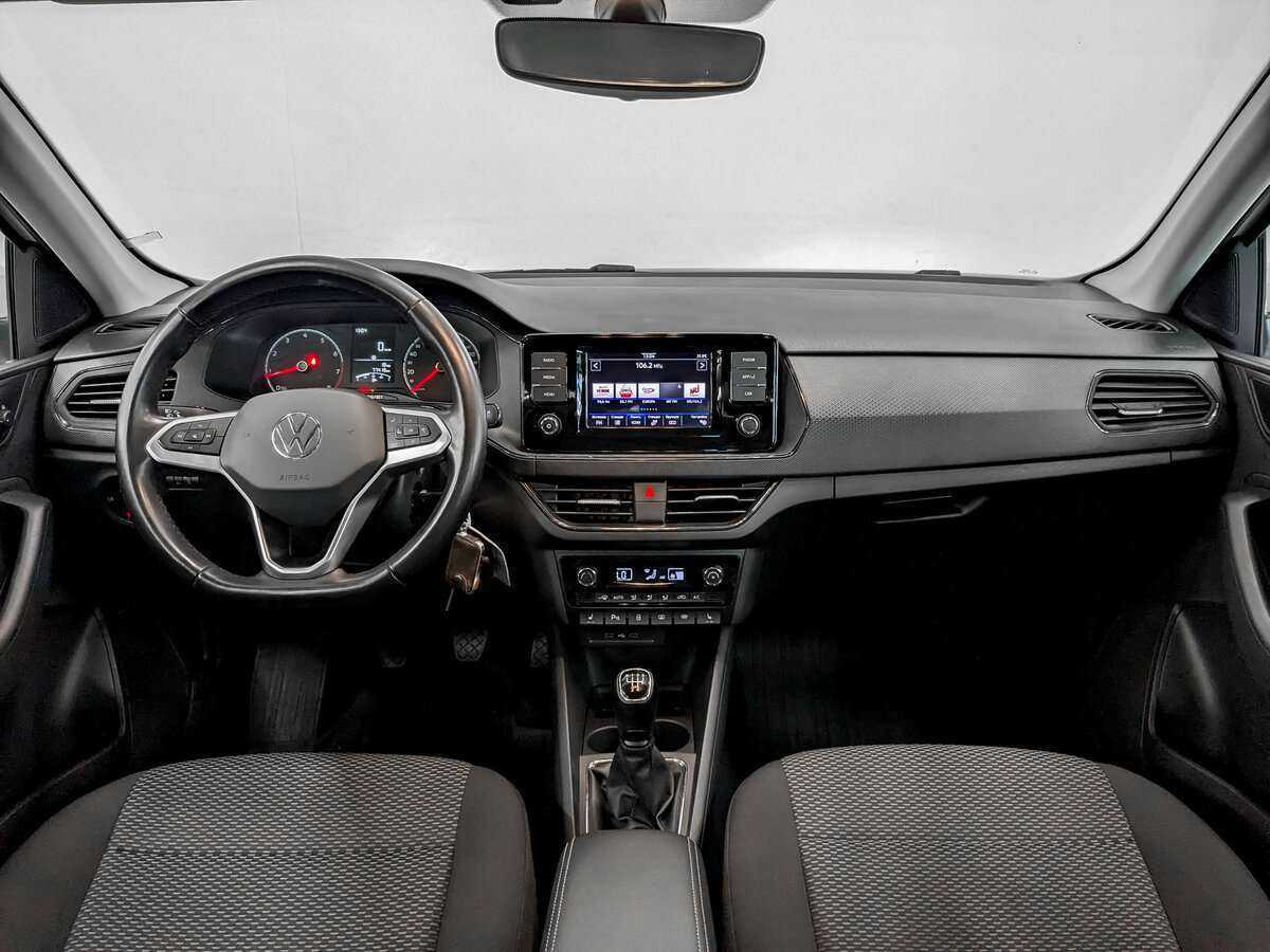 Volkswagen Polo с пробегом — 2020 год. Фото: #12