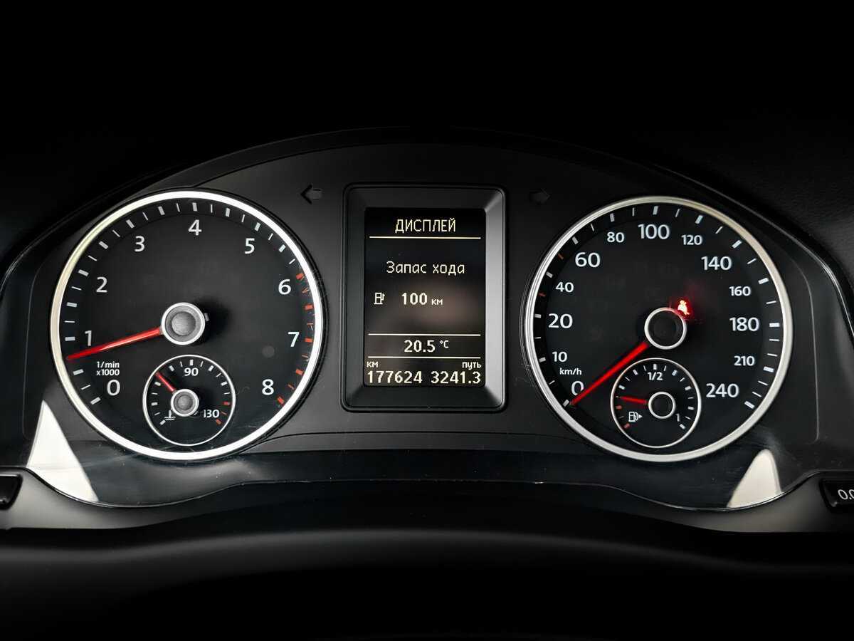 Volkswagen Tiguan с пробегом — 2016 год. Фото: #12