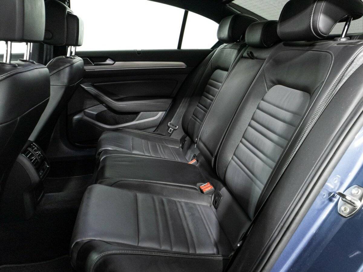 Volkswagen Passat с пробегом — 2017 год. Фото: #9
