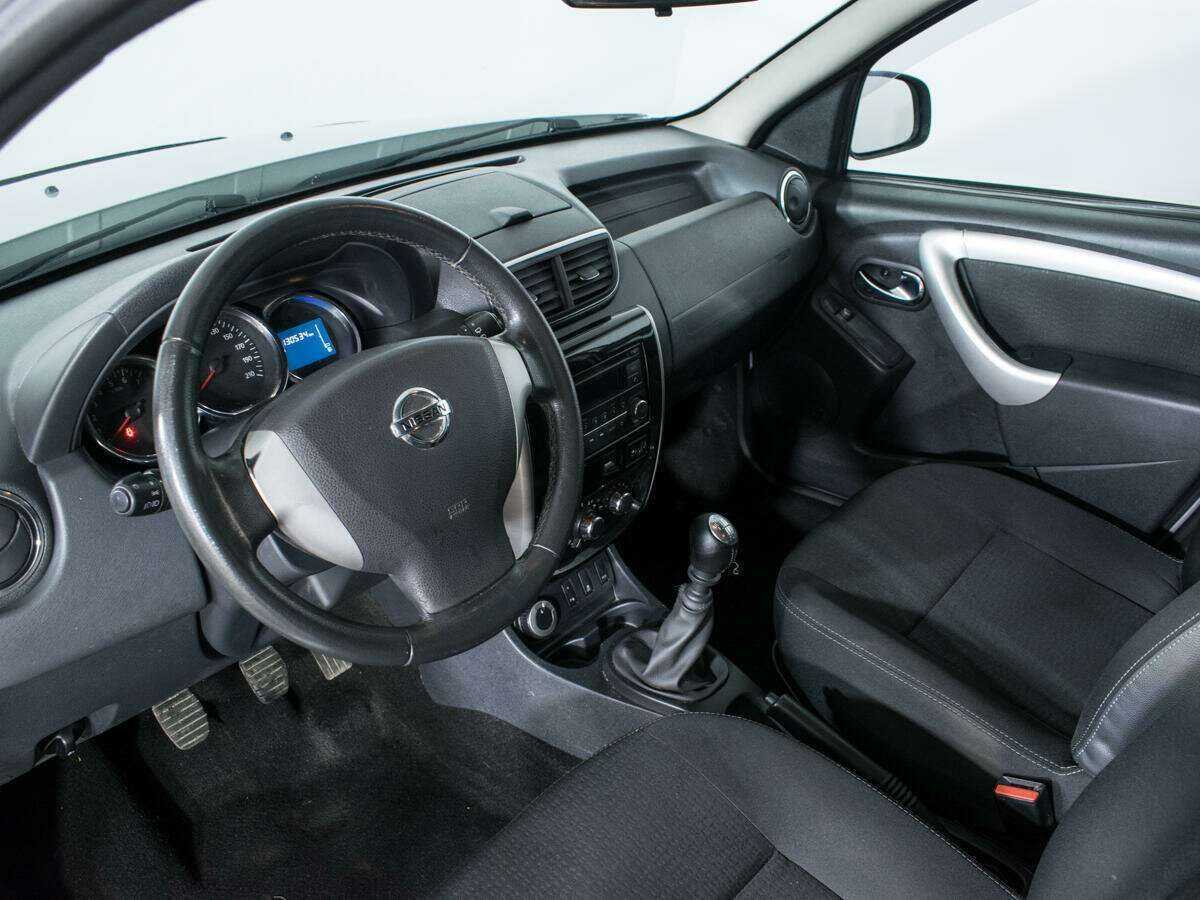 Nissan Terrano с пробегом — 2016 год. Фото: #12