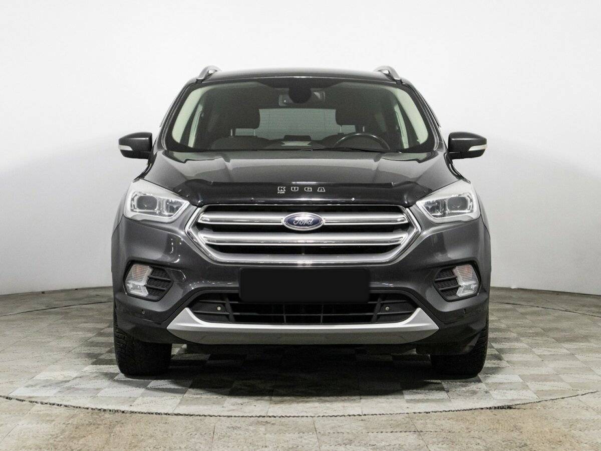 Ford Kuga с пробегом — 2017 год. Фото: #1