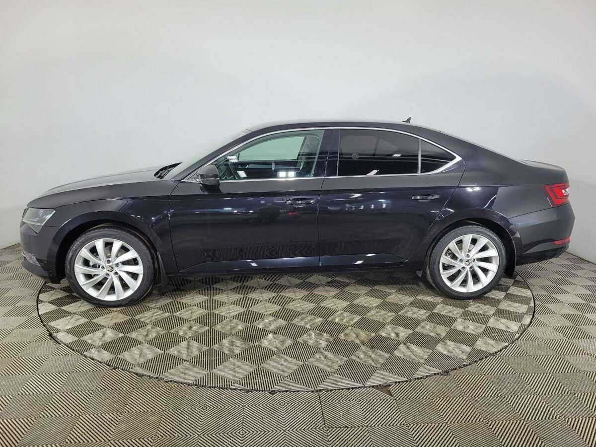 Skoda Superb с пробегом — 2016 год. Фото: #4