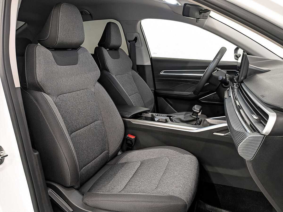 Geely Emgrand с пробегом — 2024 год. Фото: #21