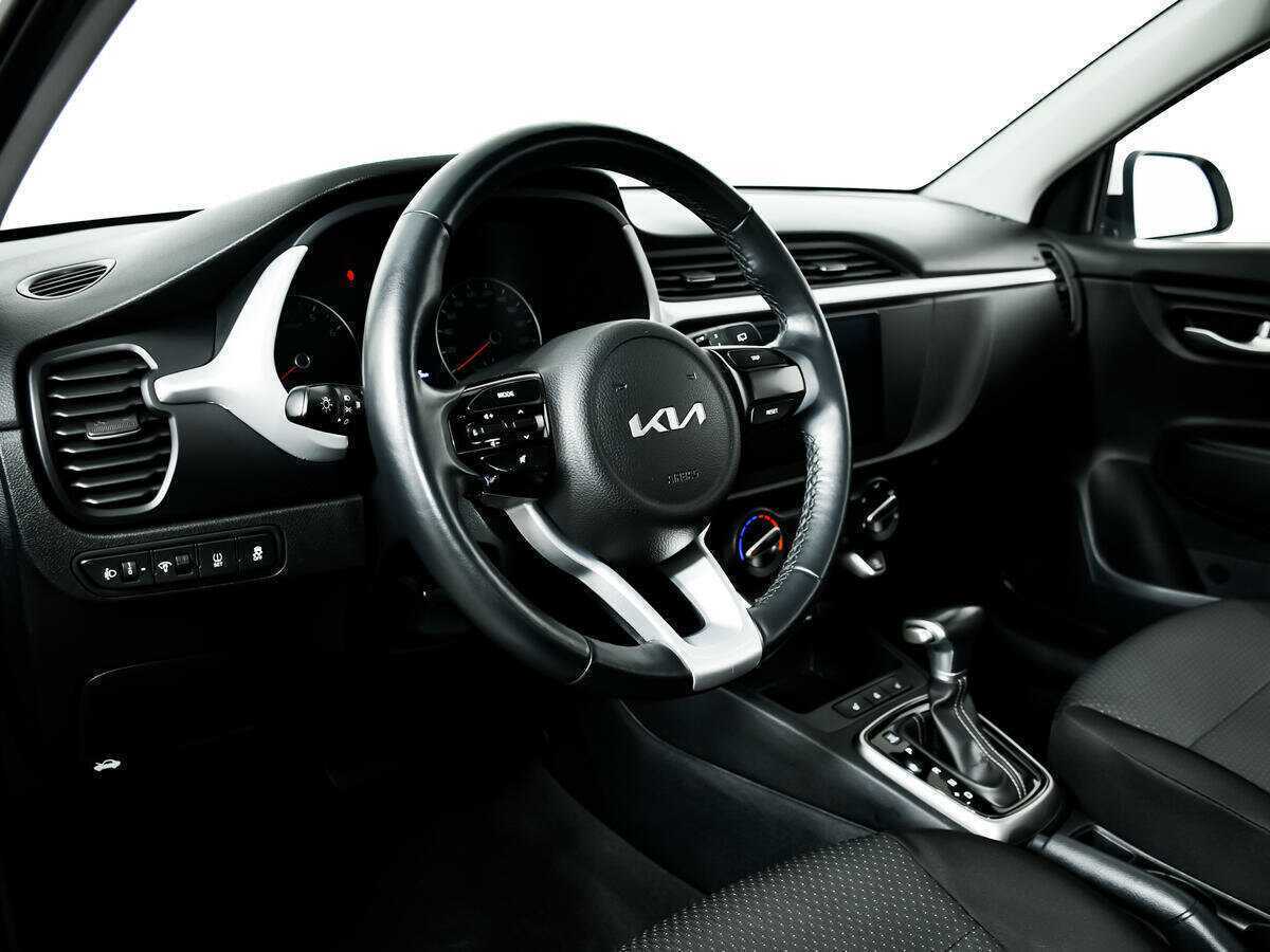 Kia Rio с пробегом — 2021 год. Фото: #12