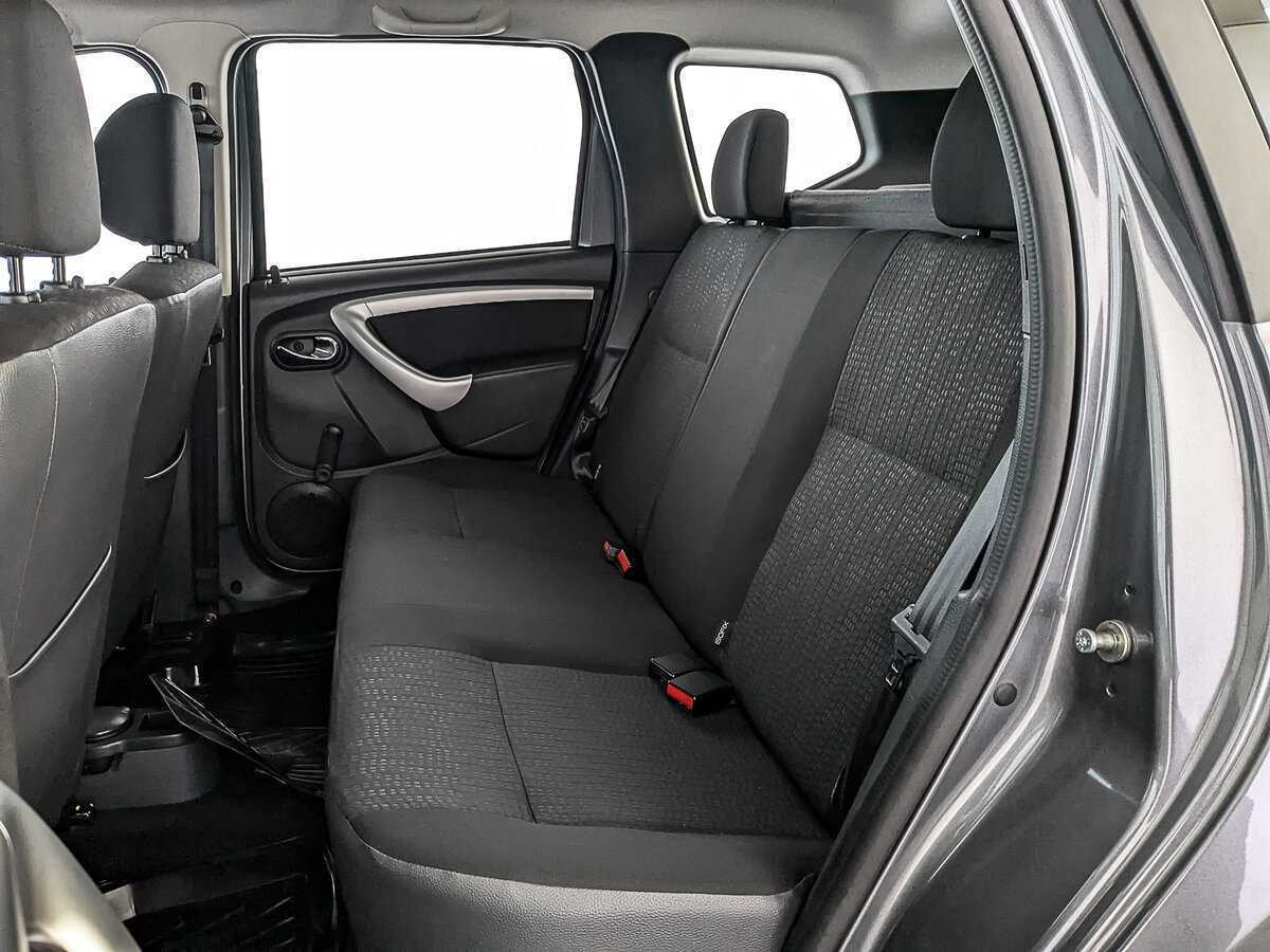 Nissan Terrano с пробегом — 2015 год. Фото: #17