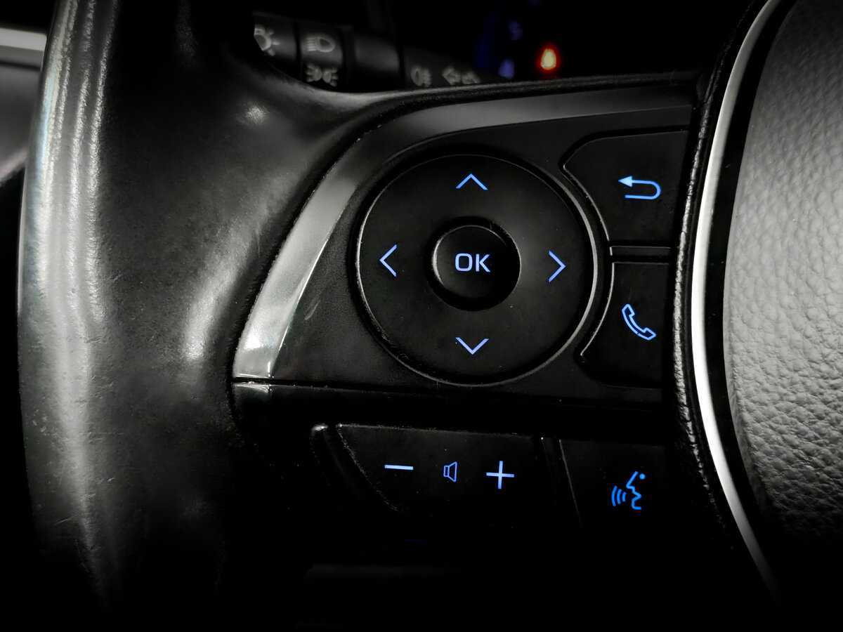 Toyota Corolla с пробегом — 2019 год. Фото: #24