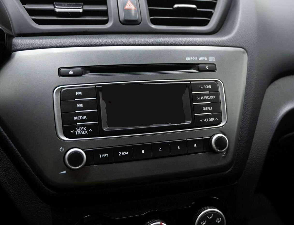 Kia Rio с пробегом — 2017 год. Фото: #21