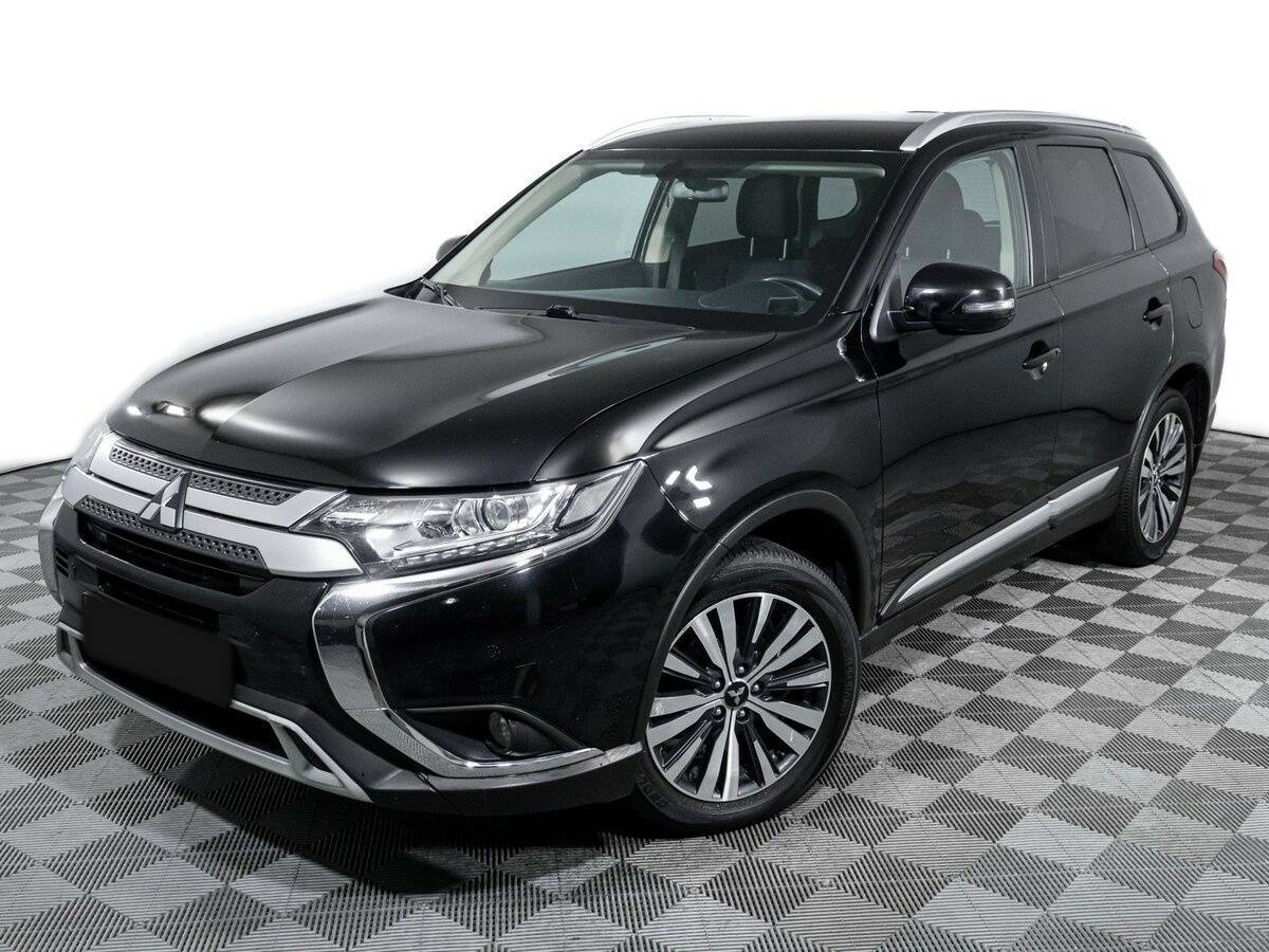 Mitsubishi Outlander с пробегом — 2021 год. Фото: #15