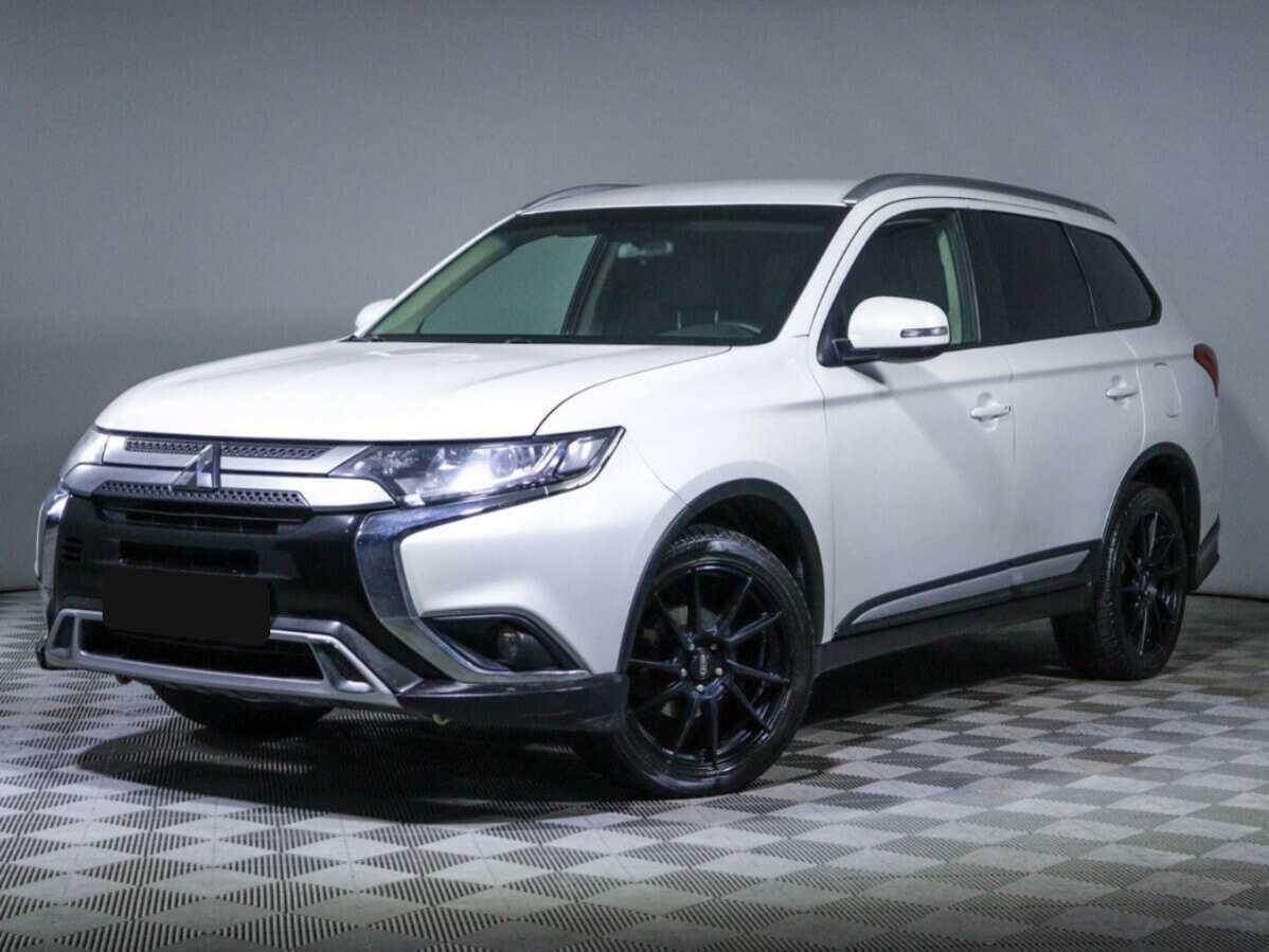 Mitsubishi Outlander с пробегом — 2019 год. Посмотреть фото