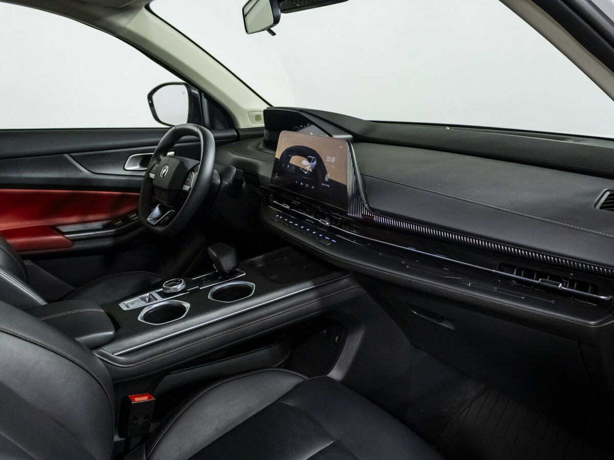 Changan UNI-S (CS55 Plus) с пробегом — 2024 год. Фото: #6