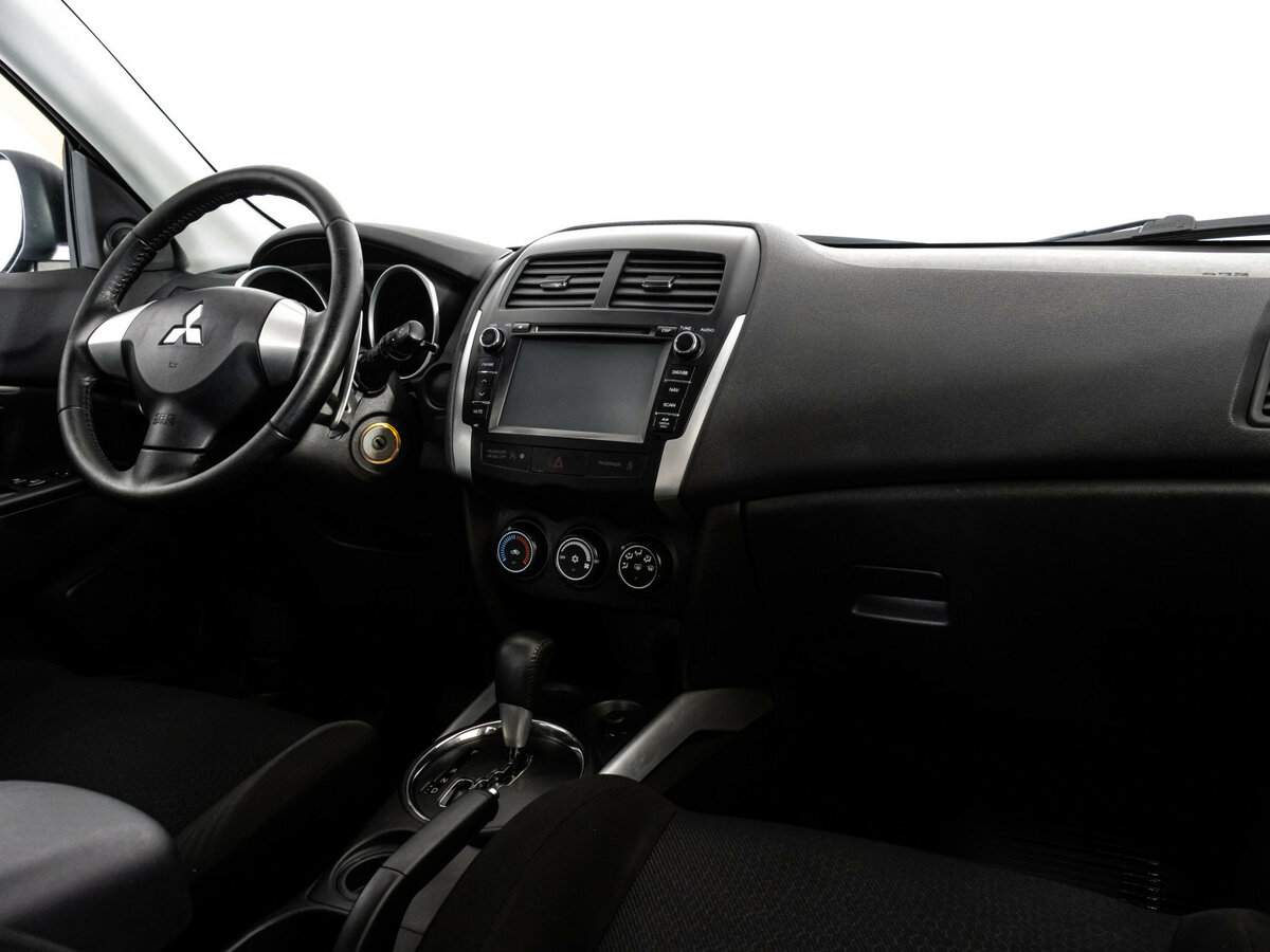Mitsubishi ASX с пробегом — 2012 год. Фото: #6